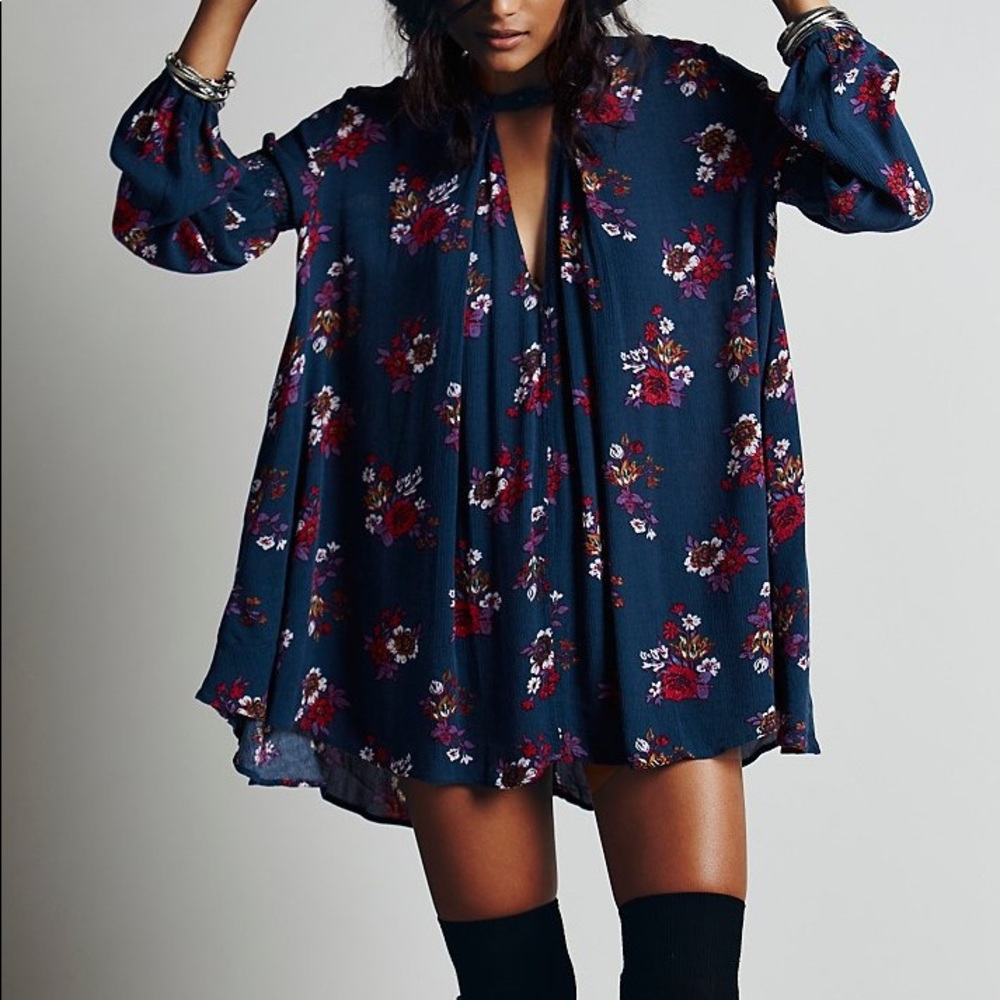 F r e e  P e o p l e • Floral tunic dress